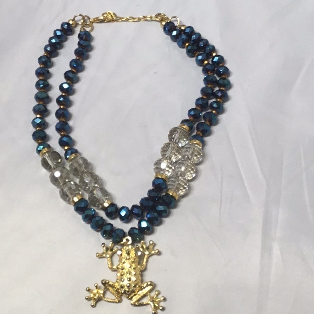 Columbian STONE HAND BEADED NECKLACE
